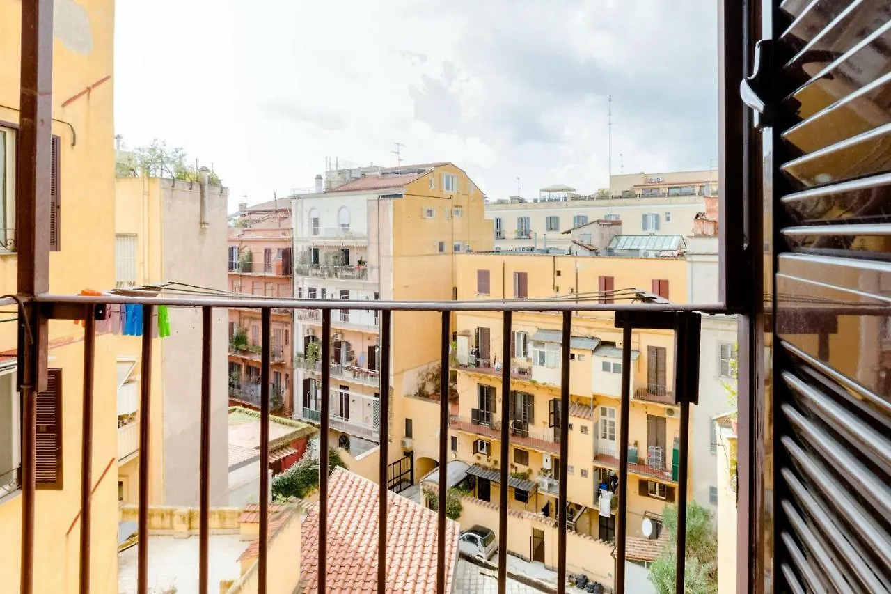Vinylogy Apt Roma Appartamento